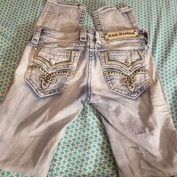 Rock Revial - Picture 6 of 6